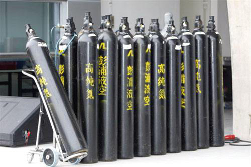 氮氣瓶?jì)Υ媾c使用安全